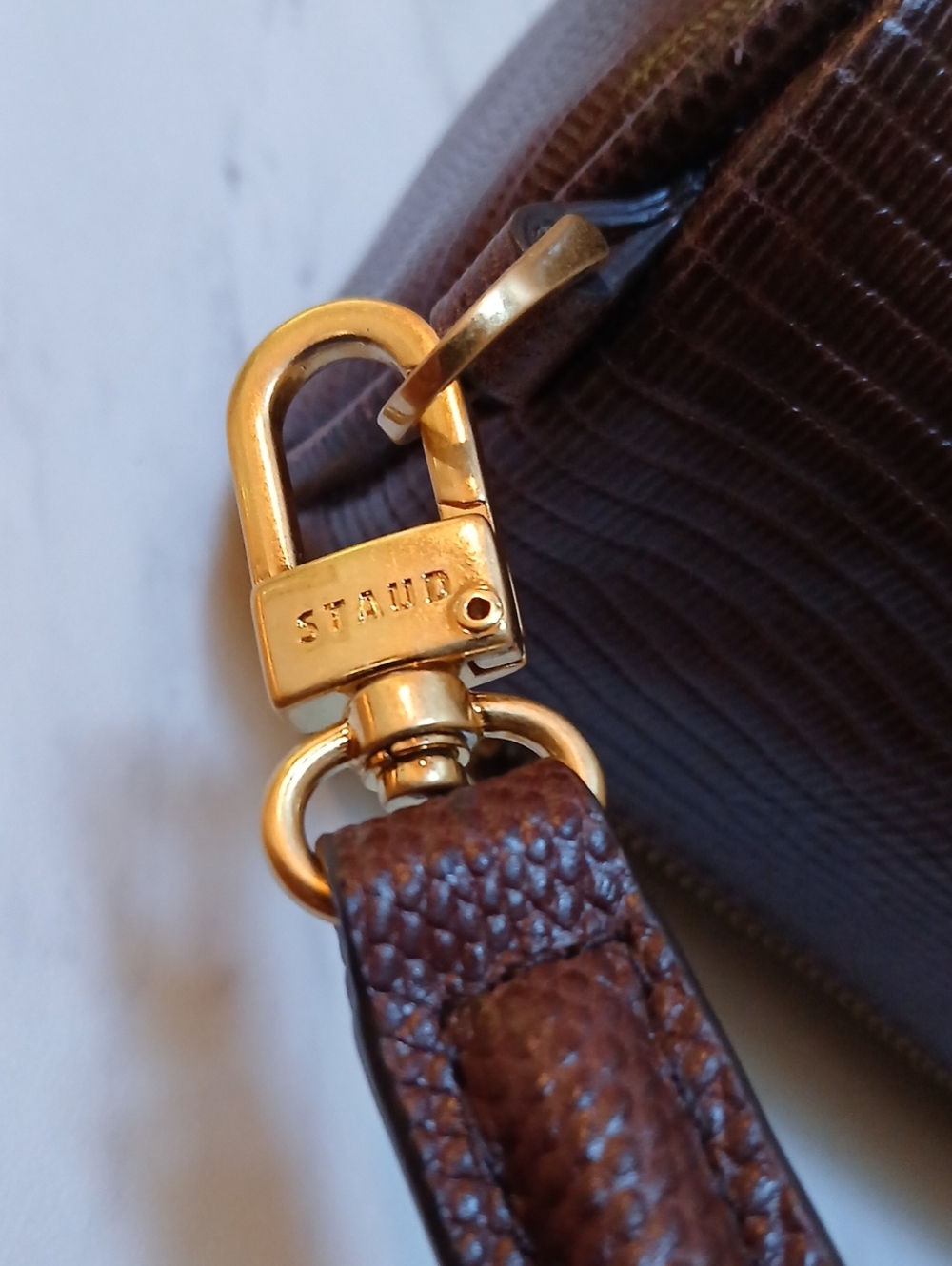 STAUD Susy Lizard Embossed Leather Barrel Shoulder Bag - Picture 13 of 16